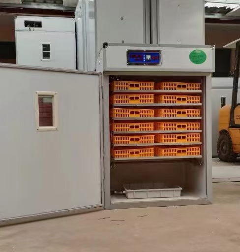 Solarna inkubacja jaj 1056 w A – Farming Africa recenzja i cena